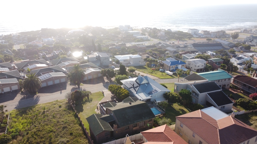 0 Bedroom Property for Sale in Wavecrest Eastern Cape